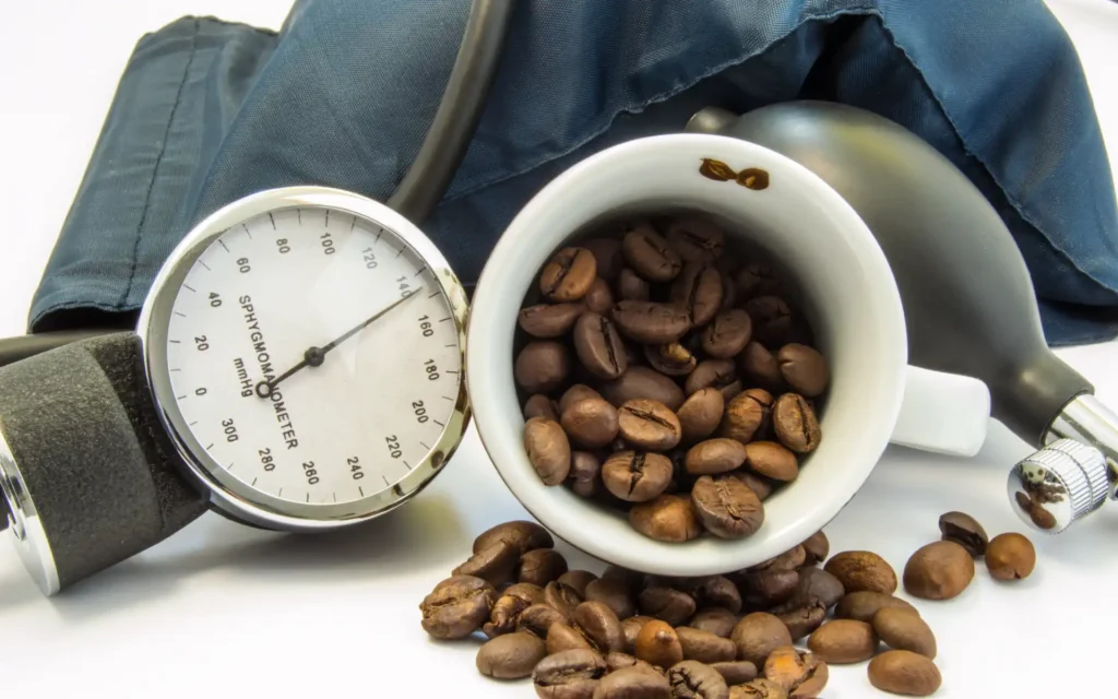 Kaffee Blutdruck Nebeneinander