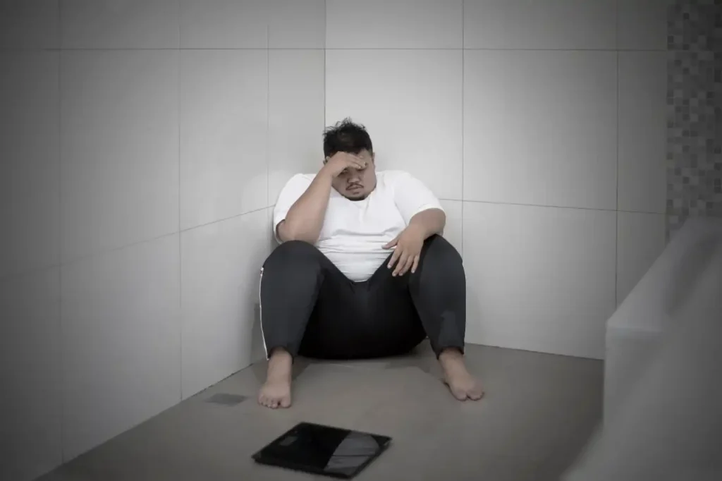 Jungem Mann ist schlecht