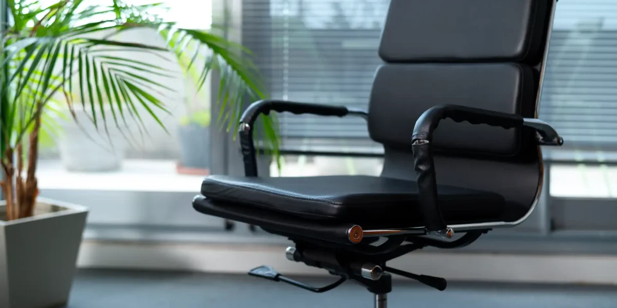 Leerer Büro Stuhl