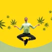 Collage Mann schwebt mit Cannabisblüten um sich herum
