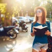 Junge Frau Urlaub